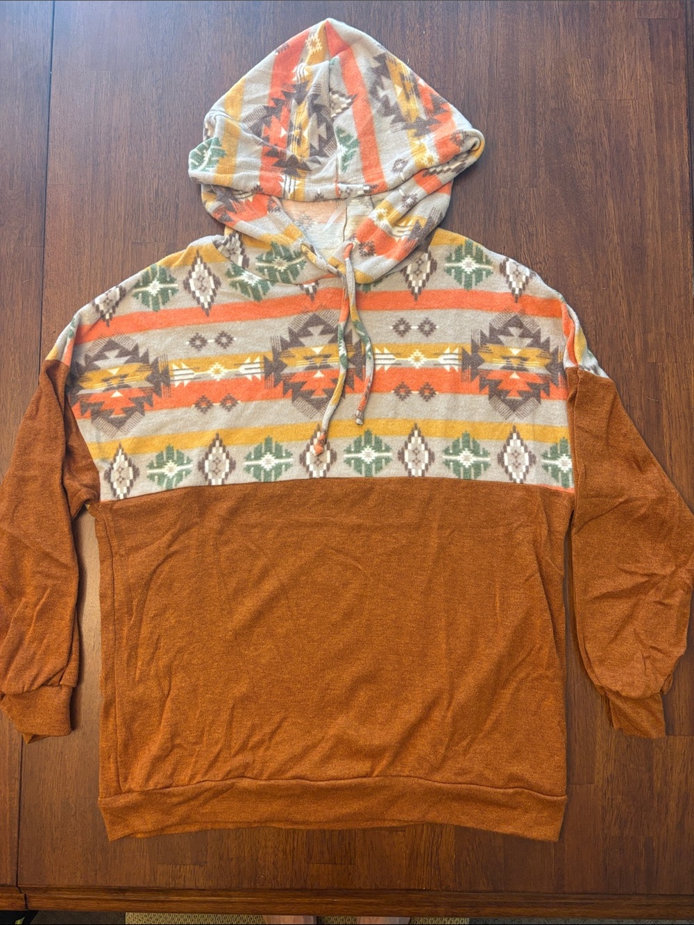 NWOT! Haptics Aztec hoodie